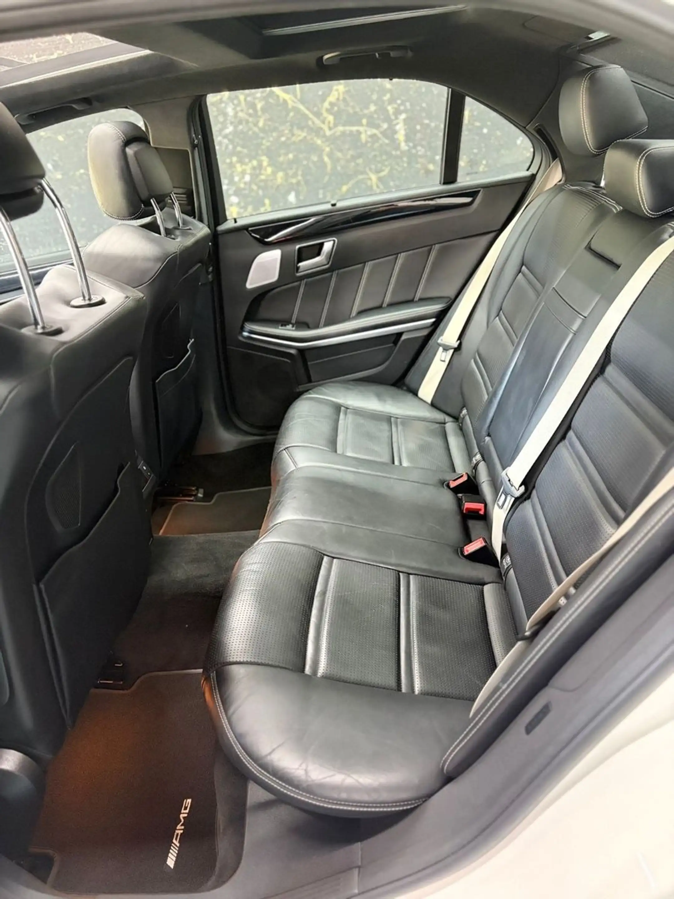 Mercedes-Benz E 63 AMG E Limousine E 63 AMG S 4Matic/DESIGNO/VOLL/ALC — photo 12