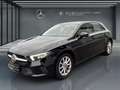 Mercedes-Benz A 250 e MBUX+CarPlay+KAMERA+AHK+NAVI+AUT+SHZ+LED Schwarz - thumbnail 1