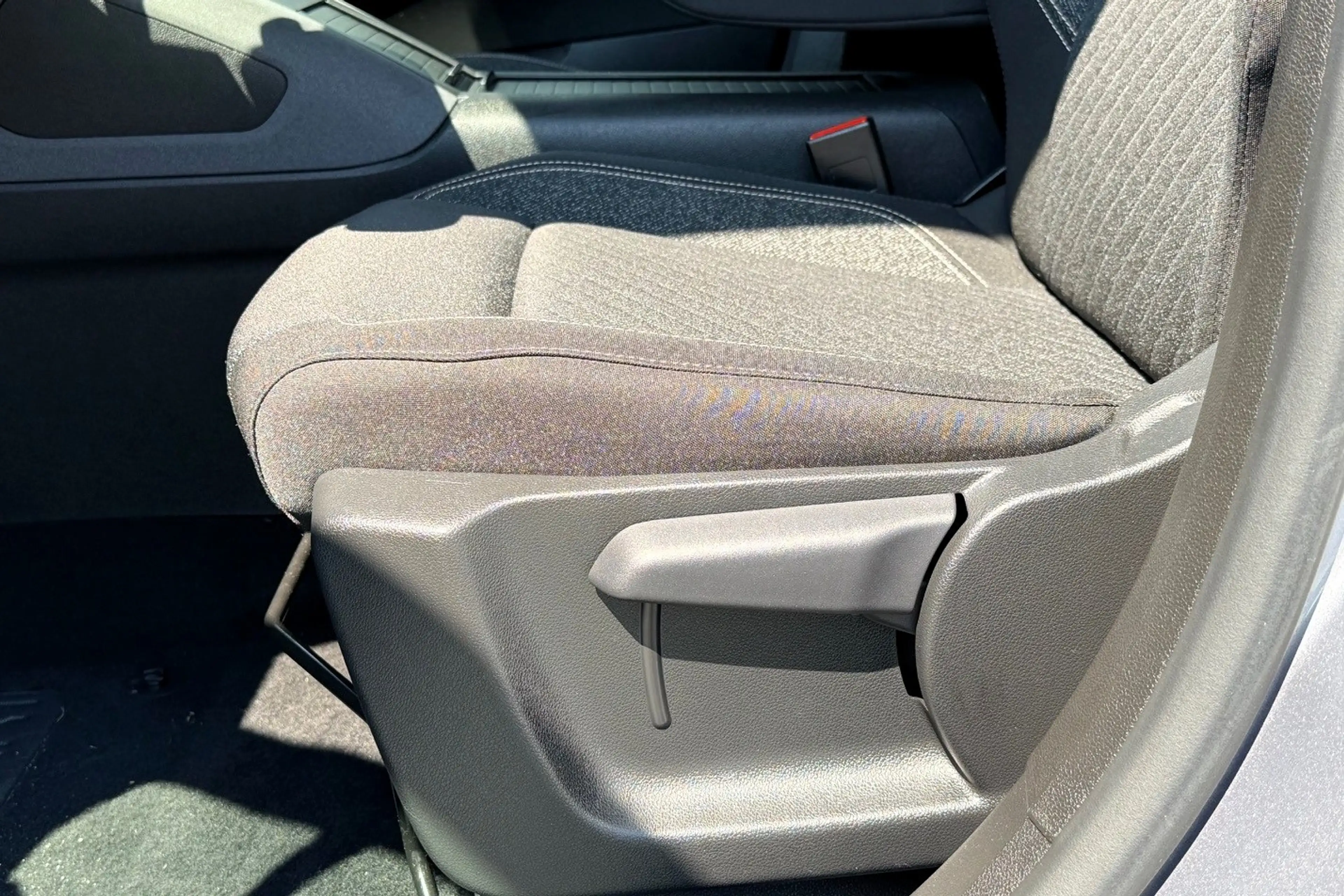 Peugeot e-Rifter EV Allure L1 50 kWh 10179KM! — photo 5