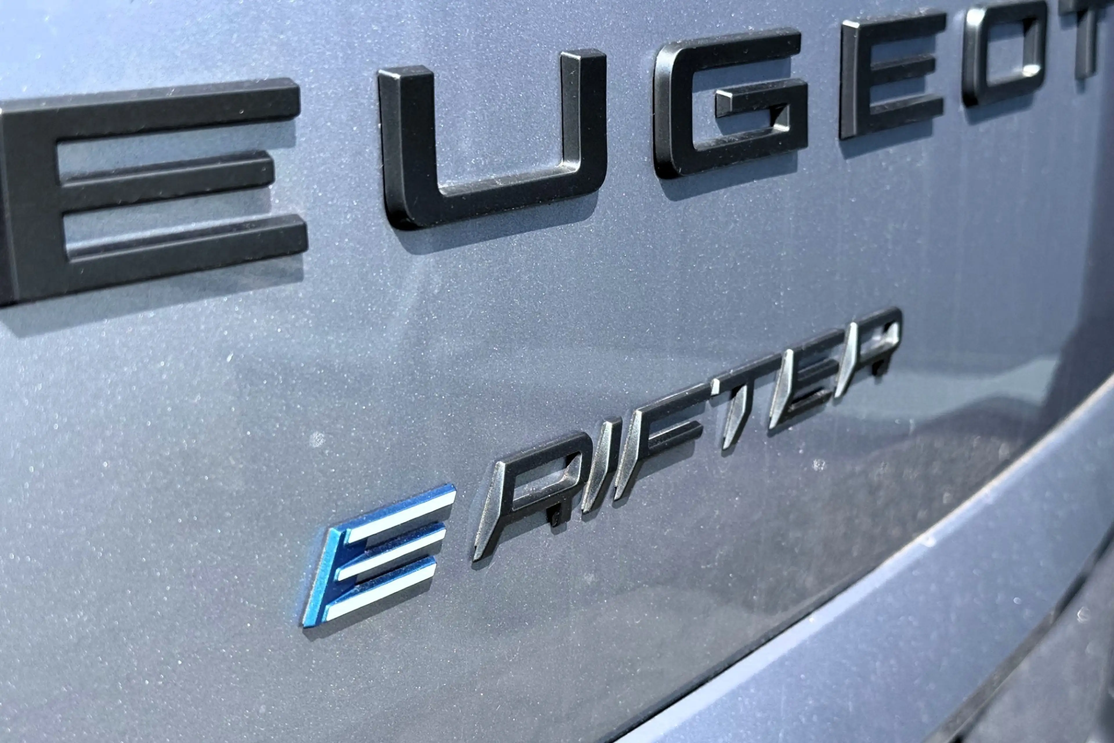 Peugeot e-Rifter EV Allure L1 50 kWh 10179KM! — photo 17
