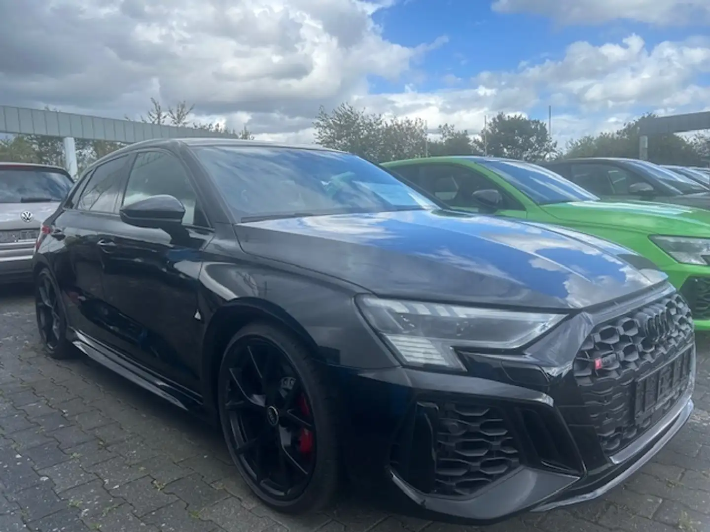 Audi RS3 Sportback, NP: 78.000 € Schwarz - 2