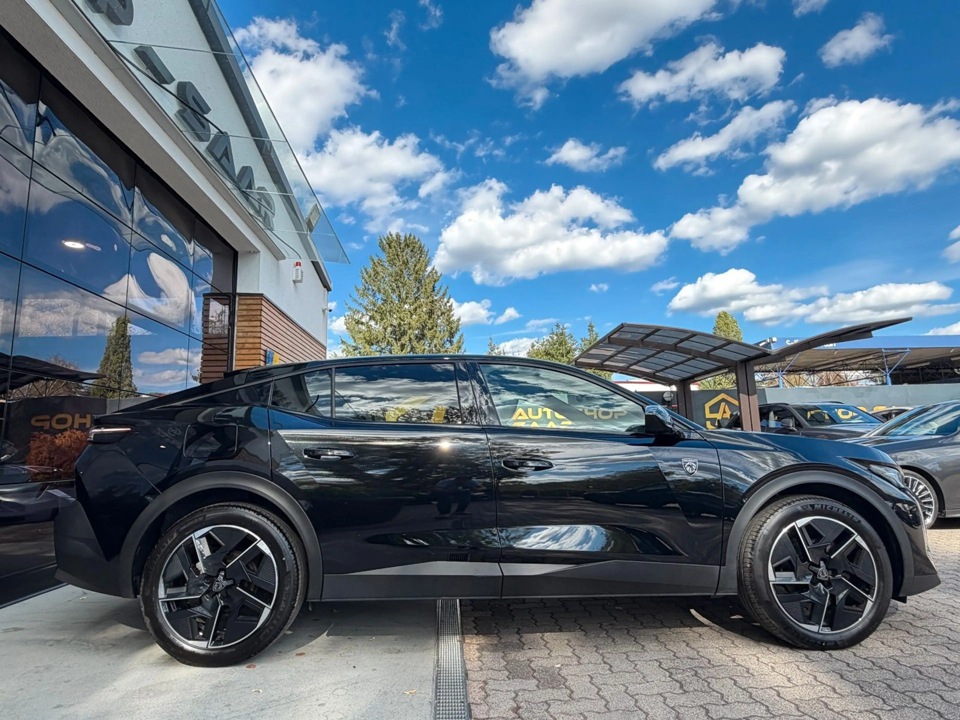 Peugeot 408 PureTech 130 GT MwSt/ALCANTARA/360° — photo 6