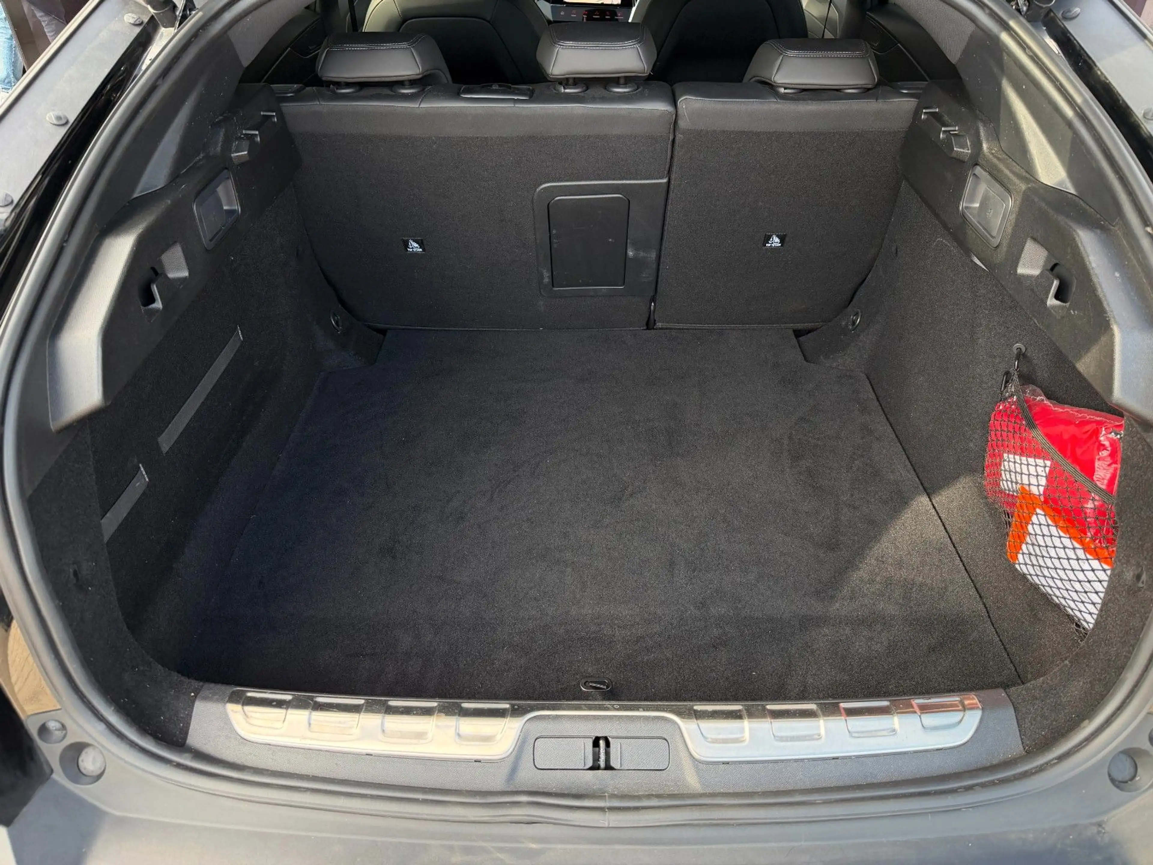 Peugeot 408 PureTech 130 GT MwSt/ALCANTARA/360° — photo 12