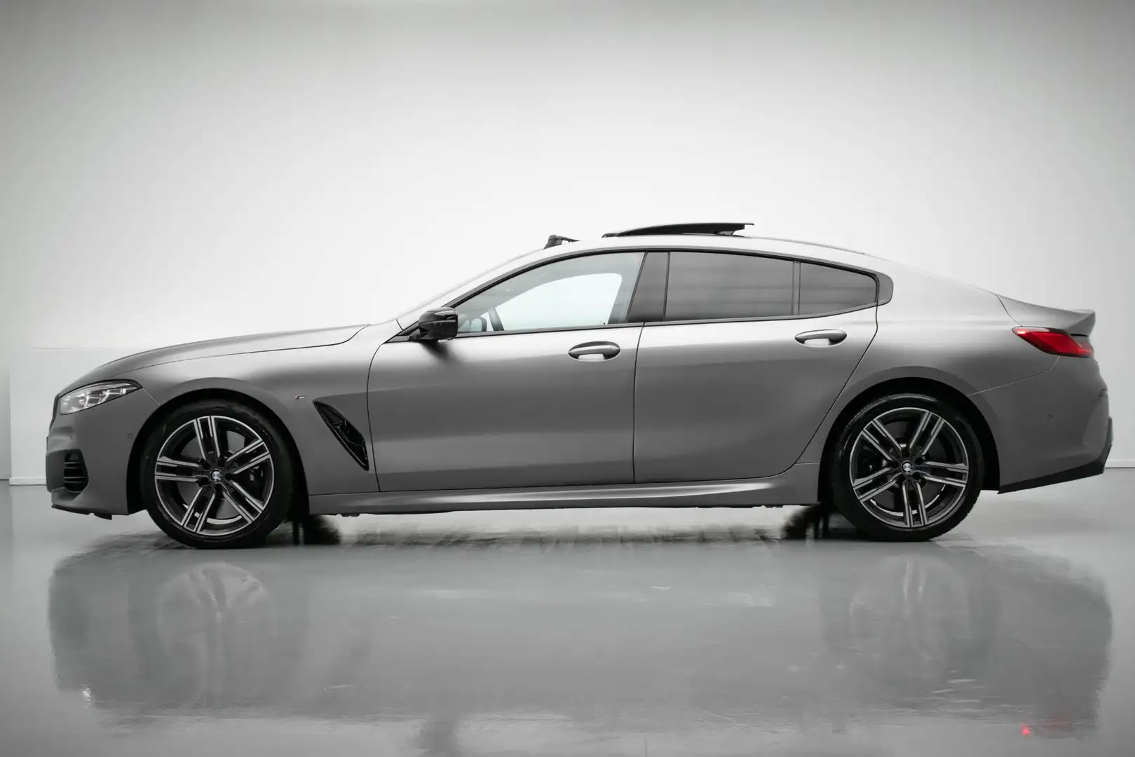 BMW M850 8-serie Gran Coupé M850i xDrive High Executive |Pa Grijs - 2