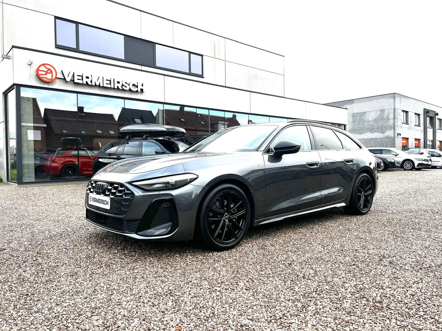 Audi A5 A5 Avant TFSI 110 kW S tronic*S-LINE*LEDER*APP-C* Grijs - 1