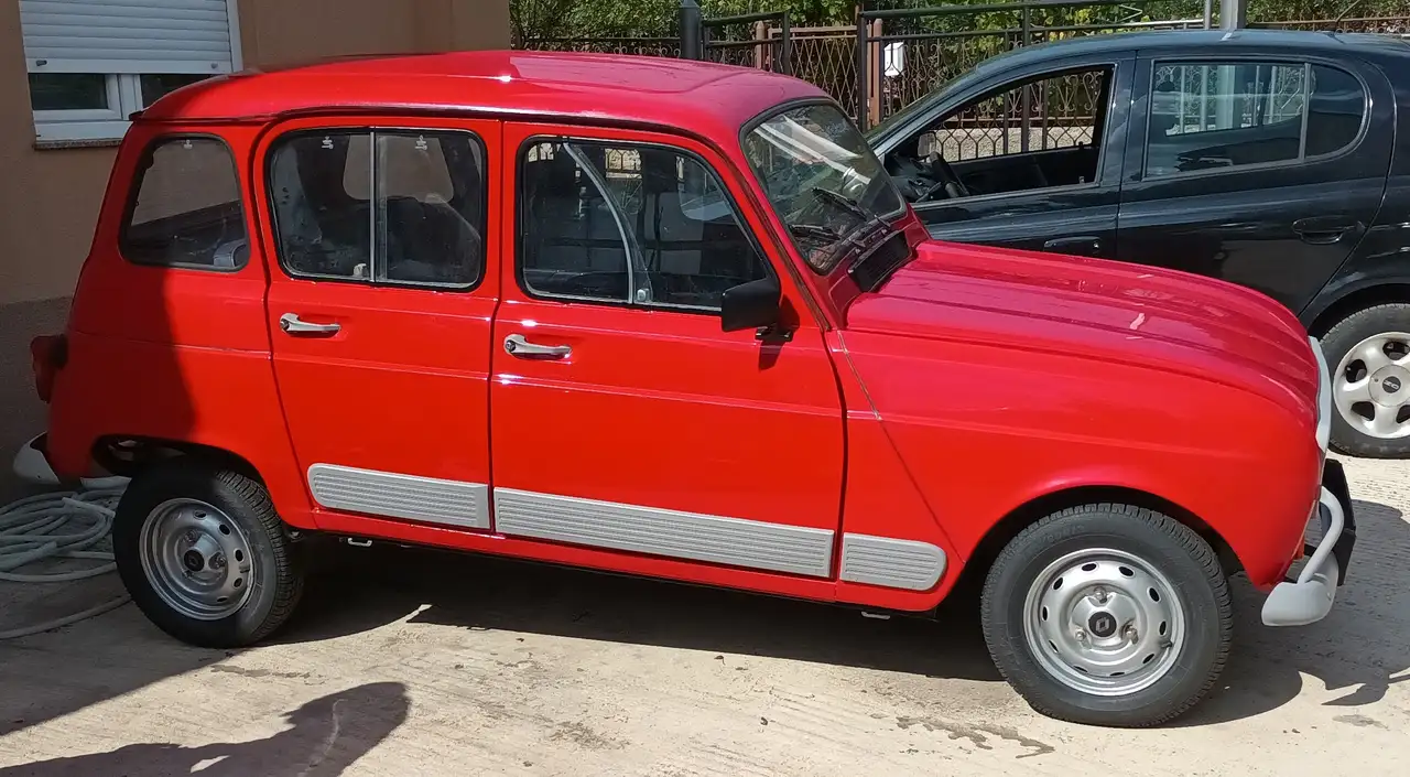 Renault R 4