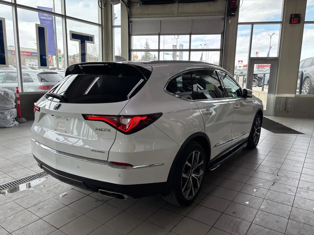 Acura MDX снимка Acura MDX