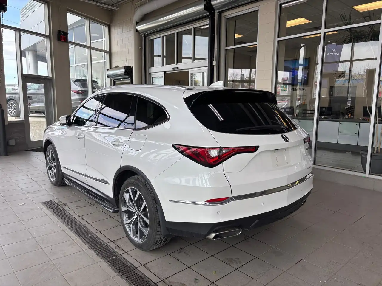 Acura MDX снимка Acura MDX