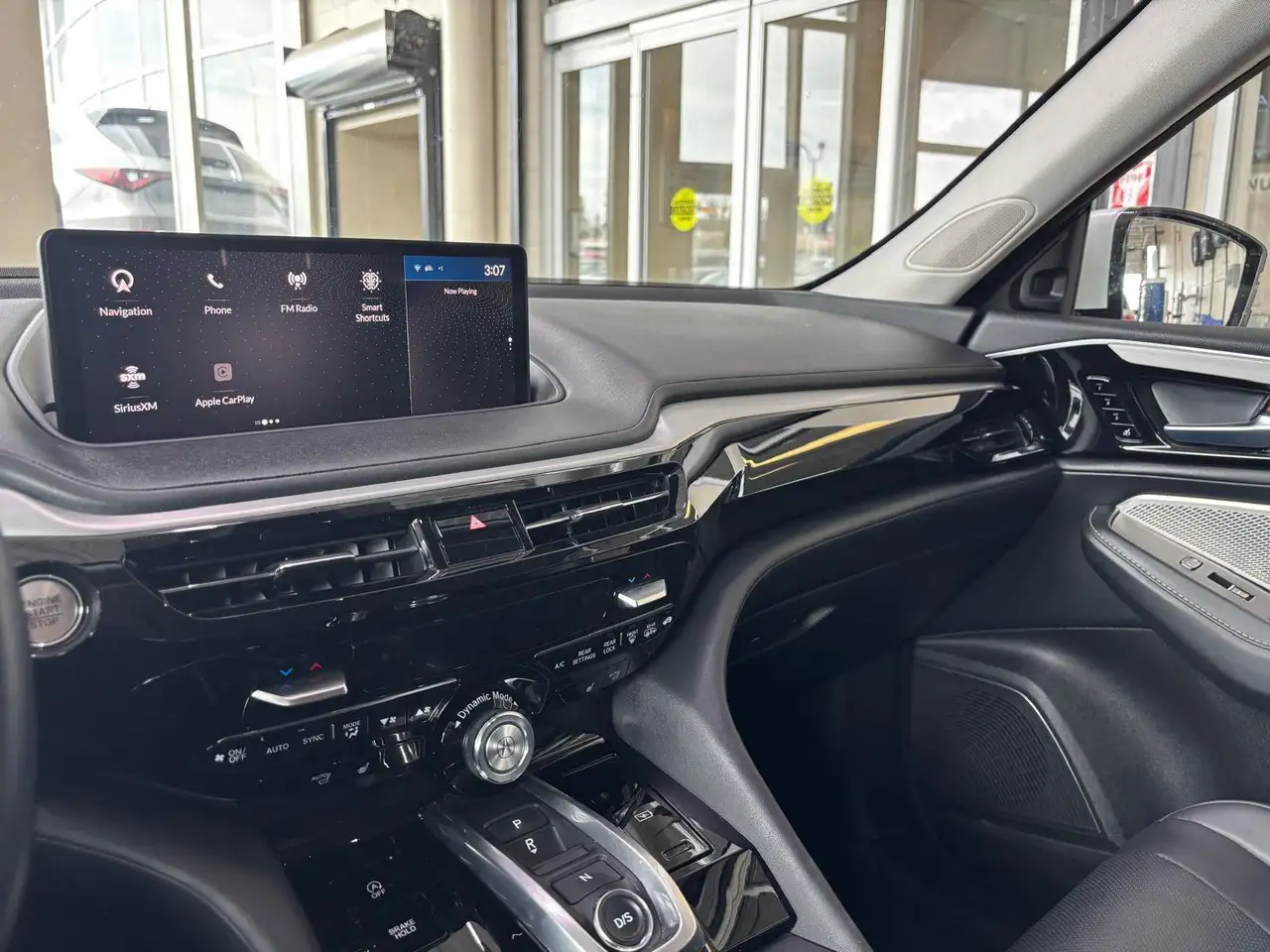 Acura MDX снимка Acura MDX