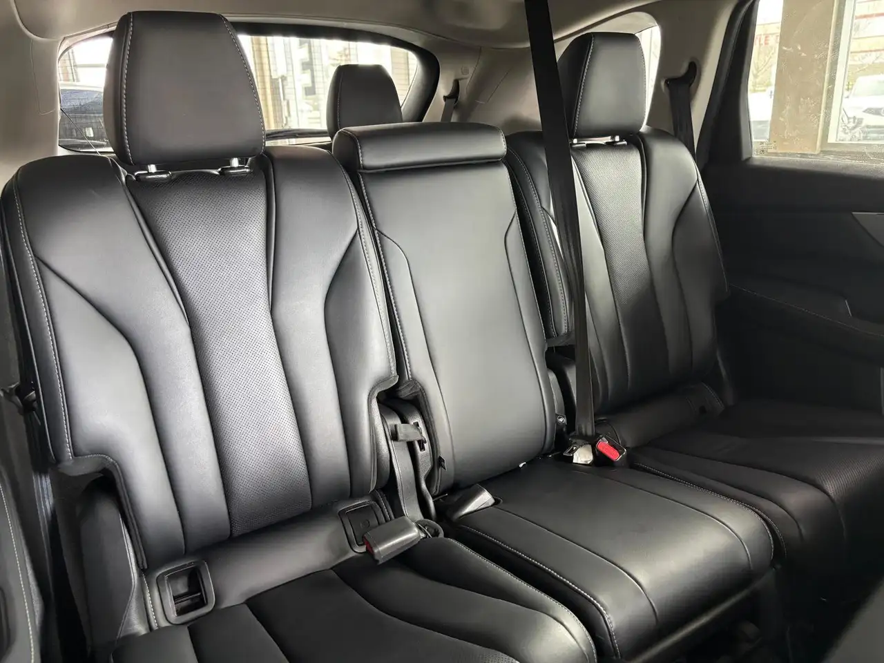 Acura MDX снимка Acura MDX