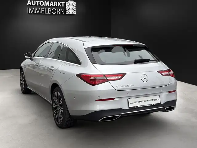 Mercedes-Benz CLA view 5