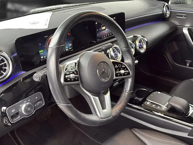 Mercedes-Benz CLA view 14
