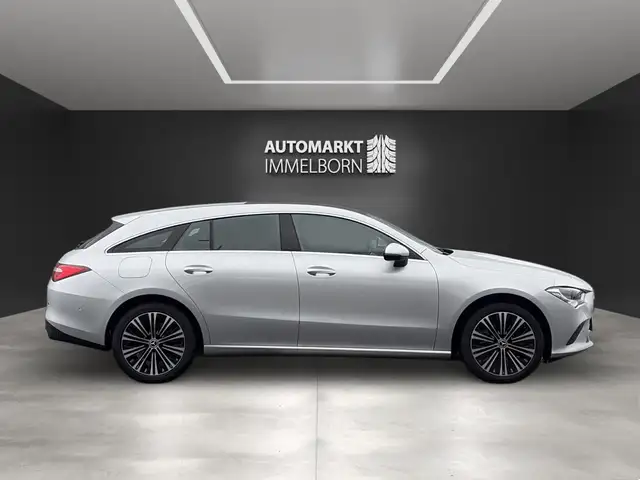 Mercedes-Benz CLA view 12