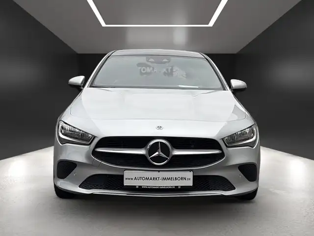 Mercedes-Benz CLA view 9