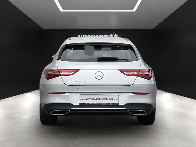 Mercedes-Benz CLA view 10
