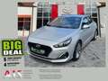 Hyundai i30 Fastback 1.4 T-GDI Premium AHK*Navi*KAM*DAB Zilver - thumbnail 1