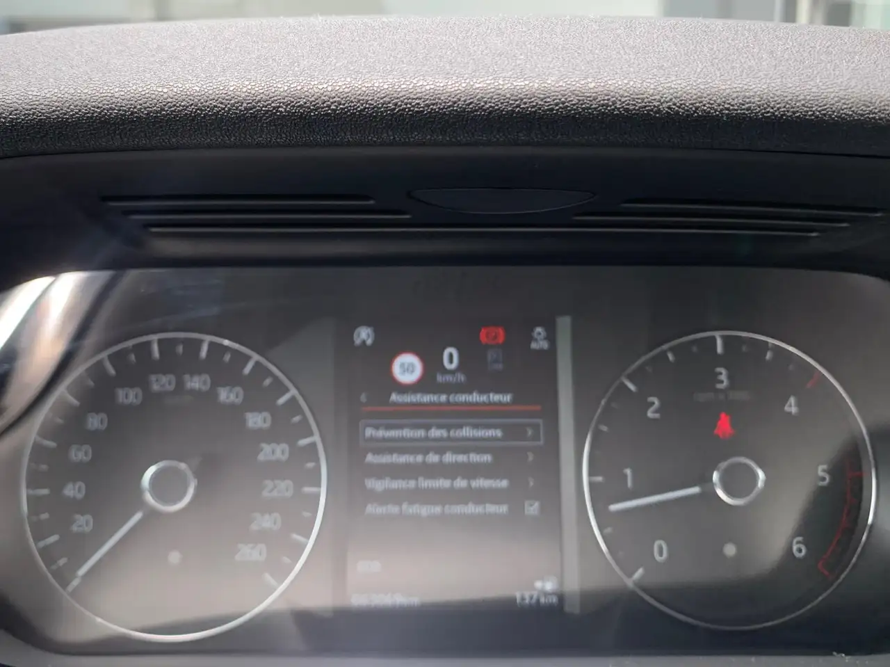 Land Rover Range Rover Evoque 2.0 D150 / NEW MODÈLE / GPS / CUIR / CARPLAY, миниатюра 19