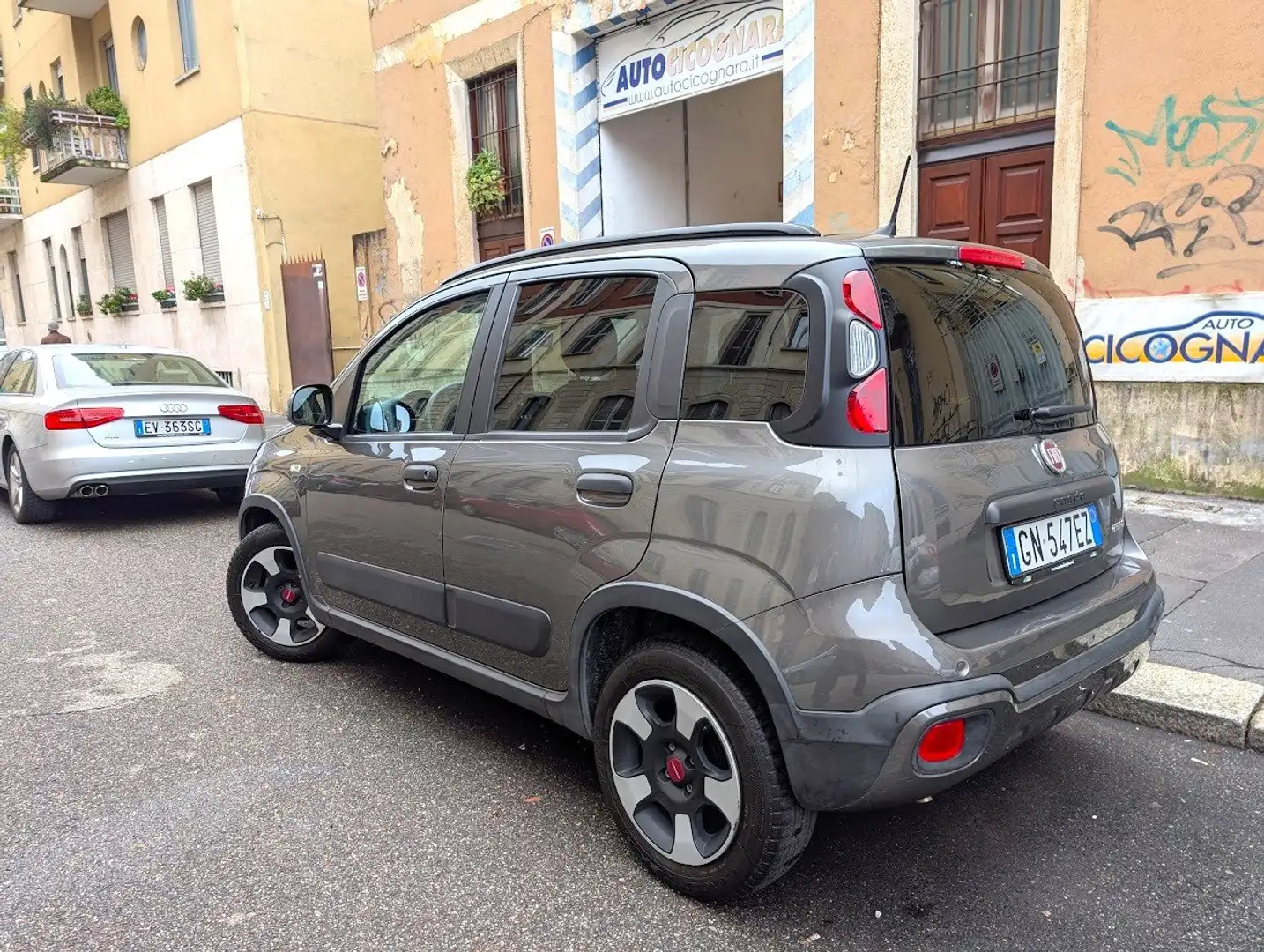 Fiat Panda Cross 1.0 Hybrid solo 59.000 km (vedi NOTE) Grau - 2