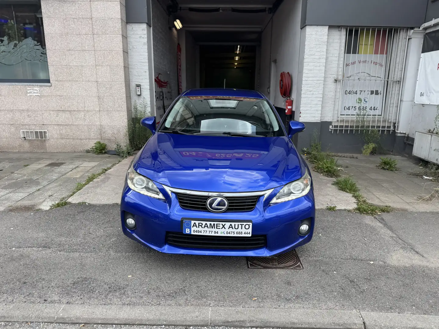 Lexus CT 200h 1.8i Privilege Line E-CVT plava - 1