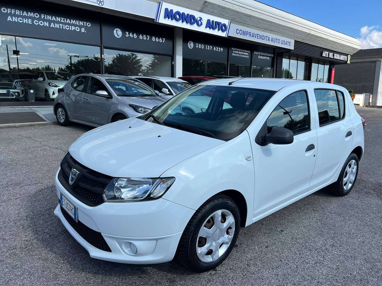 Dacia Sandero 2014  1.2 Laureate Gpl 75cv*gpl fino 2033*OK NEOPATENTATI