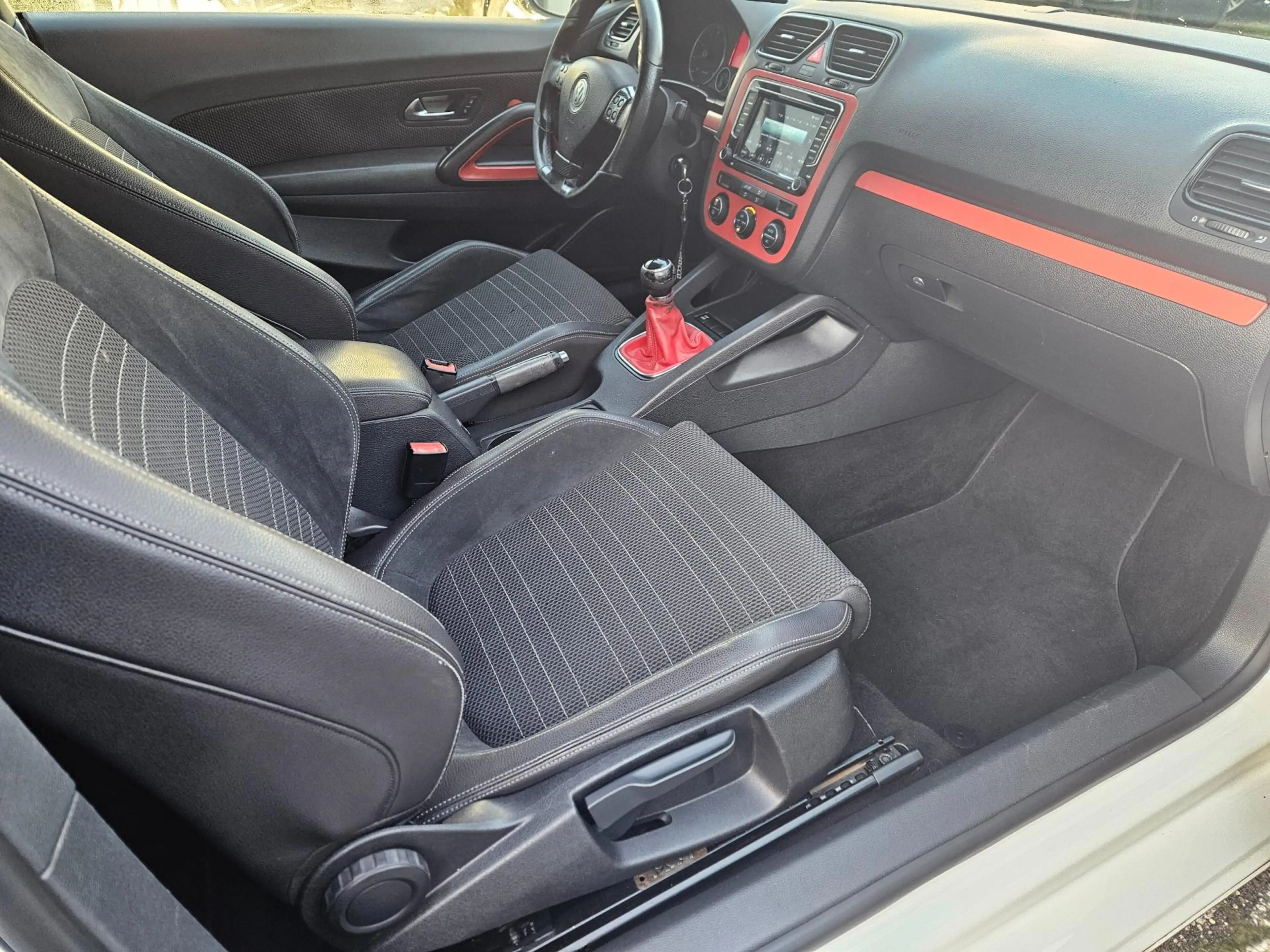 Volkswagen Scirocco 2.0 TSI Highline|Clima|Navi|Nw Apk — photo 14