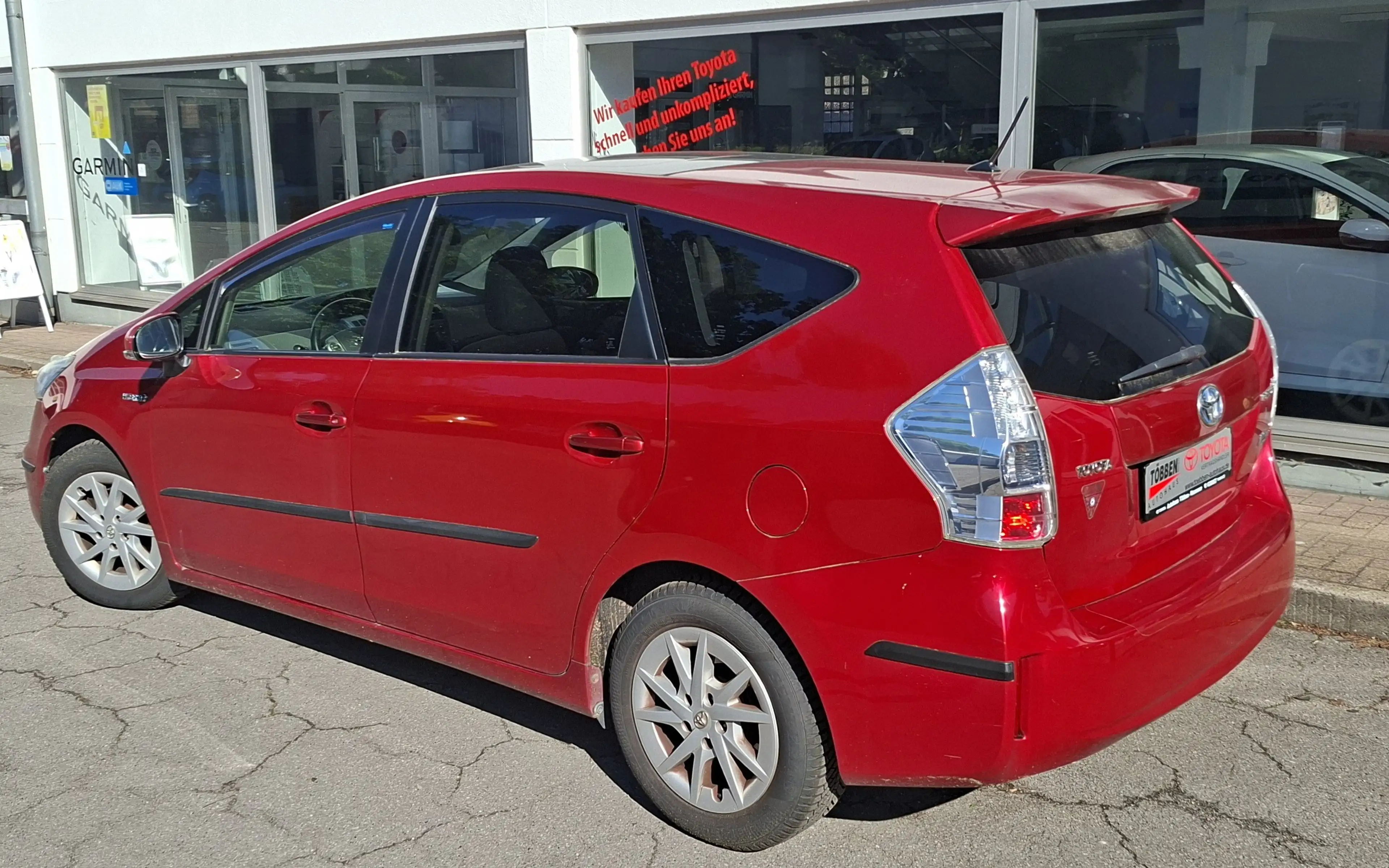Toyota Prius+ Life + Panorama Glasdach+Ganzjahresreifen+Garantie — photo 7