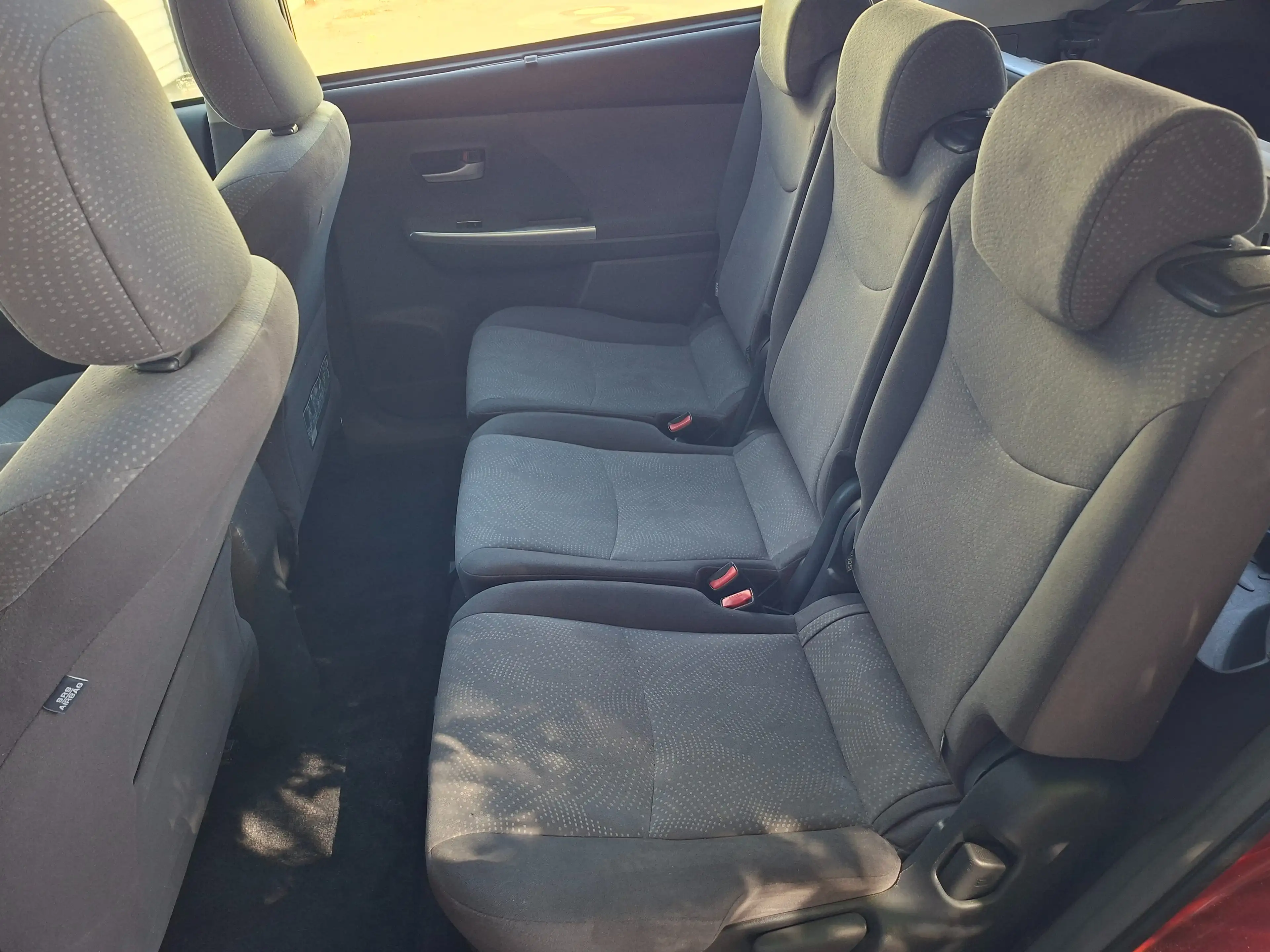 Toyota Prius+ Life + Panorama Glasdach+Ganzjahresreifen+Garantie — photo 9