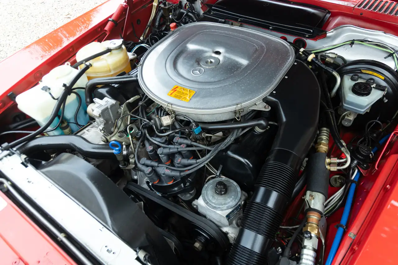 Mercedes-Benz SL 560 "Becker Grand Prix" Newly delivered in "The Garden, foto 4