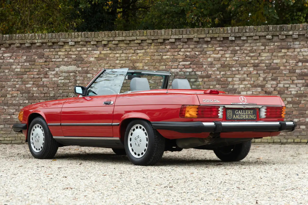 Mercedes-Benz SL 560 "Becker Grand Prix" Newly delivered in "The Garden, foto 2