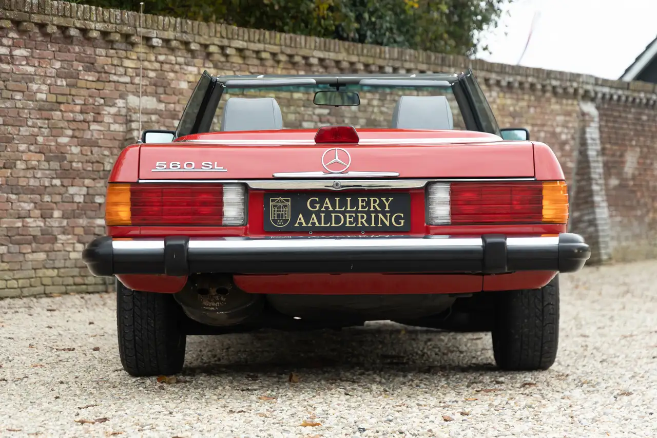 Mercedes-Benz SL 560 "Becker Grand Prix" Newly delivered in "The Garden, foto 6