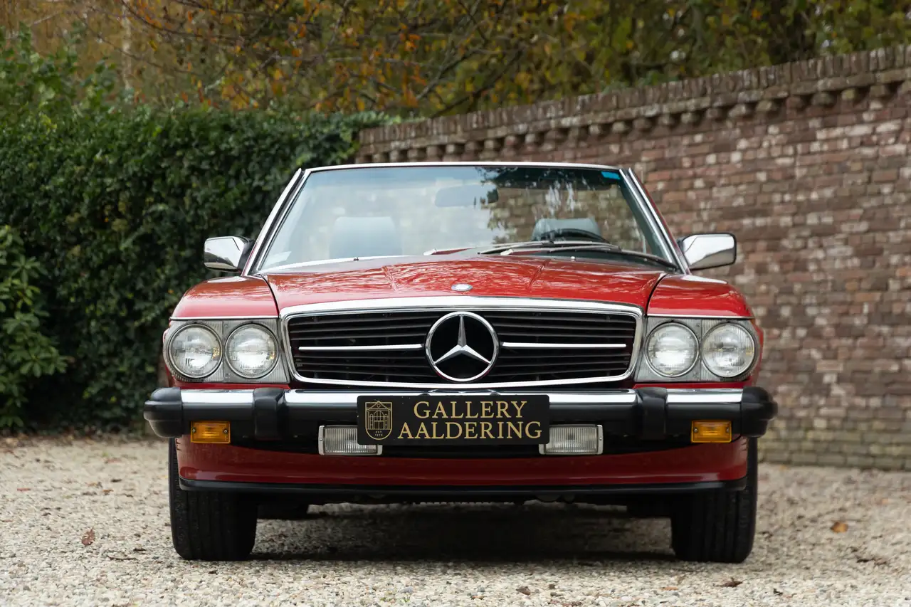 Mercedes-Benz SL 560 "Becker Grand Prix" Newly delivered in "The Garden, foto 5