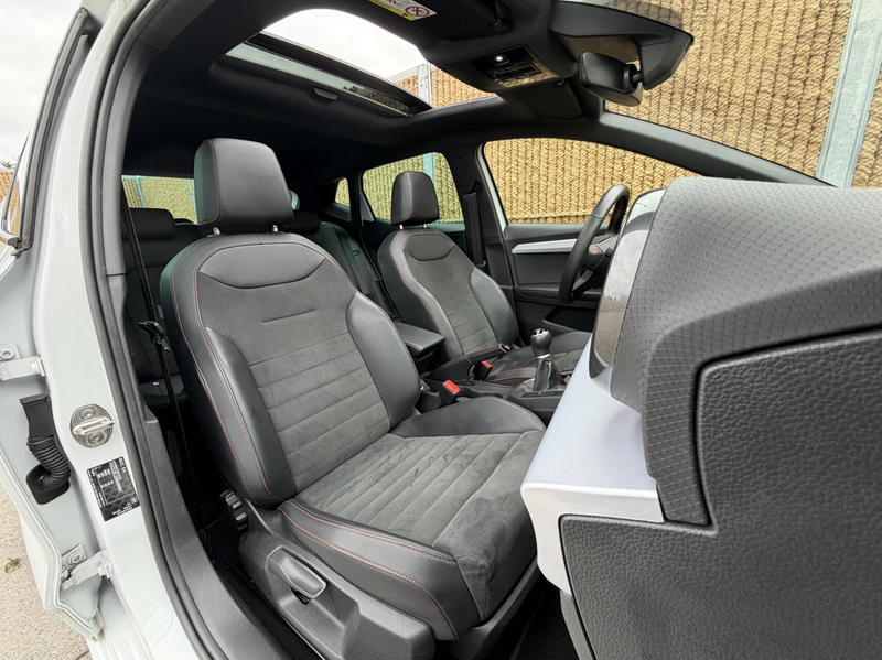 SEAT Ibiza 1.0 EcoTSI FR Plus Panoramadak | Stoelverwarming | — photo 47