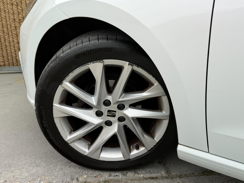 SEAT Ibiza 1.0 EcoTSI FR Plus Panoramadak | Stoelverwarming | — photo 36