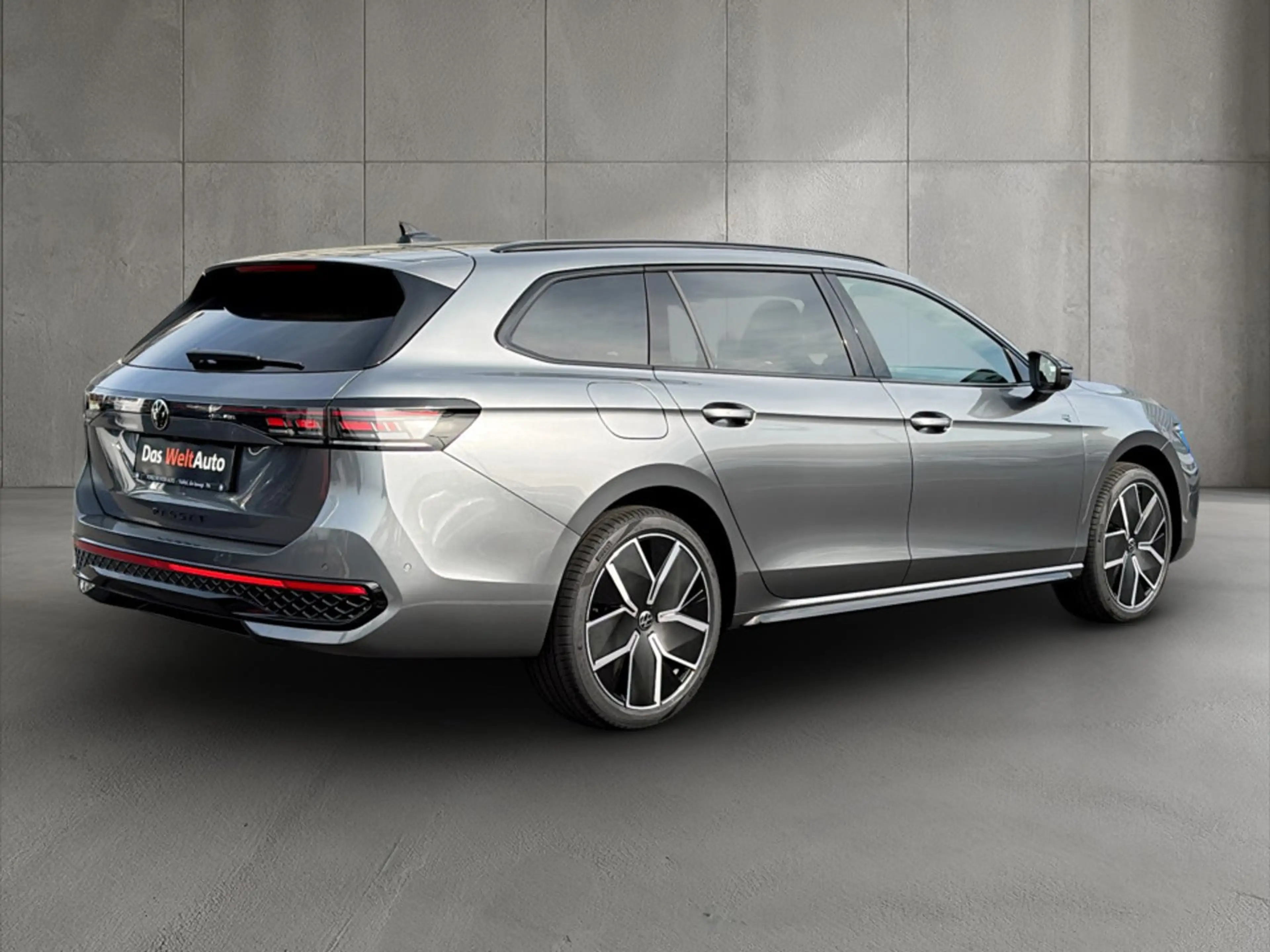 Volkswagen Passat Variant Sport eHybrid 150kW — photo 4