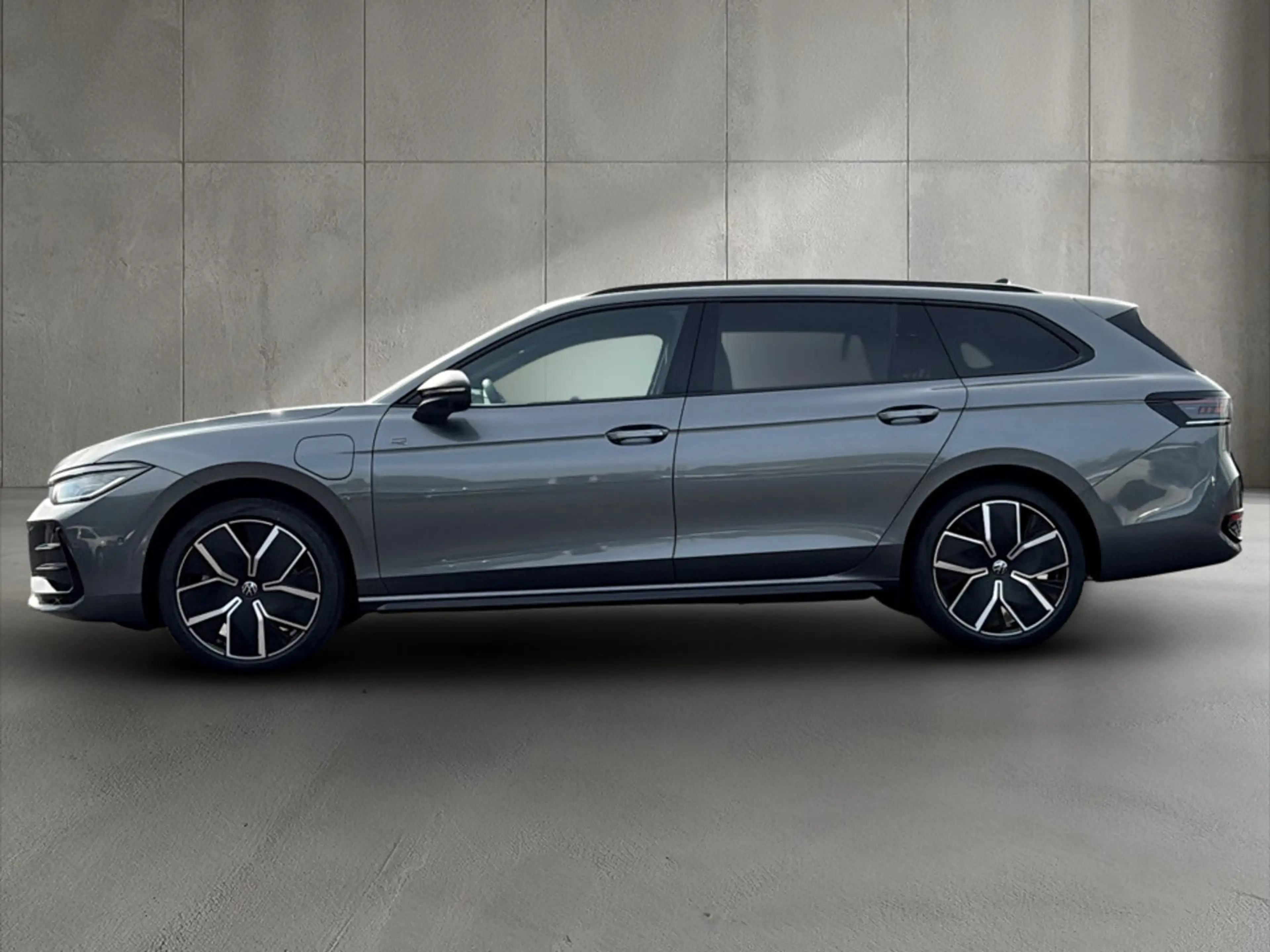 Volkswagen Passat Variant Sport eHybrid 150kW — photo 3