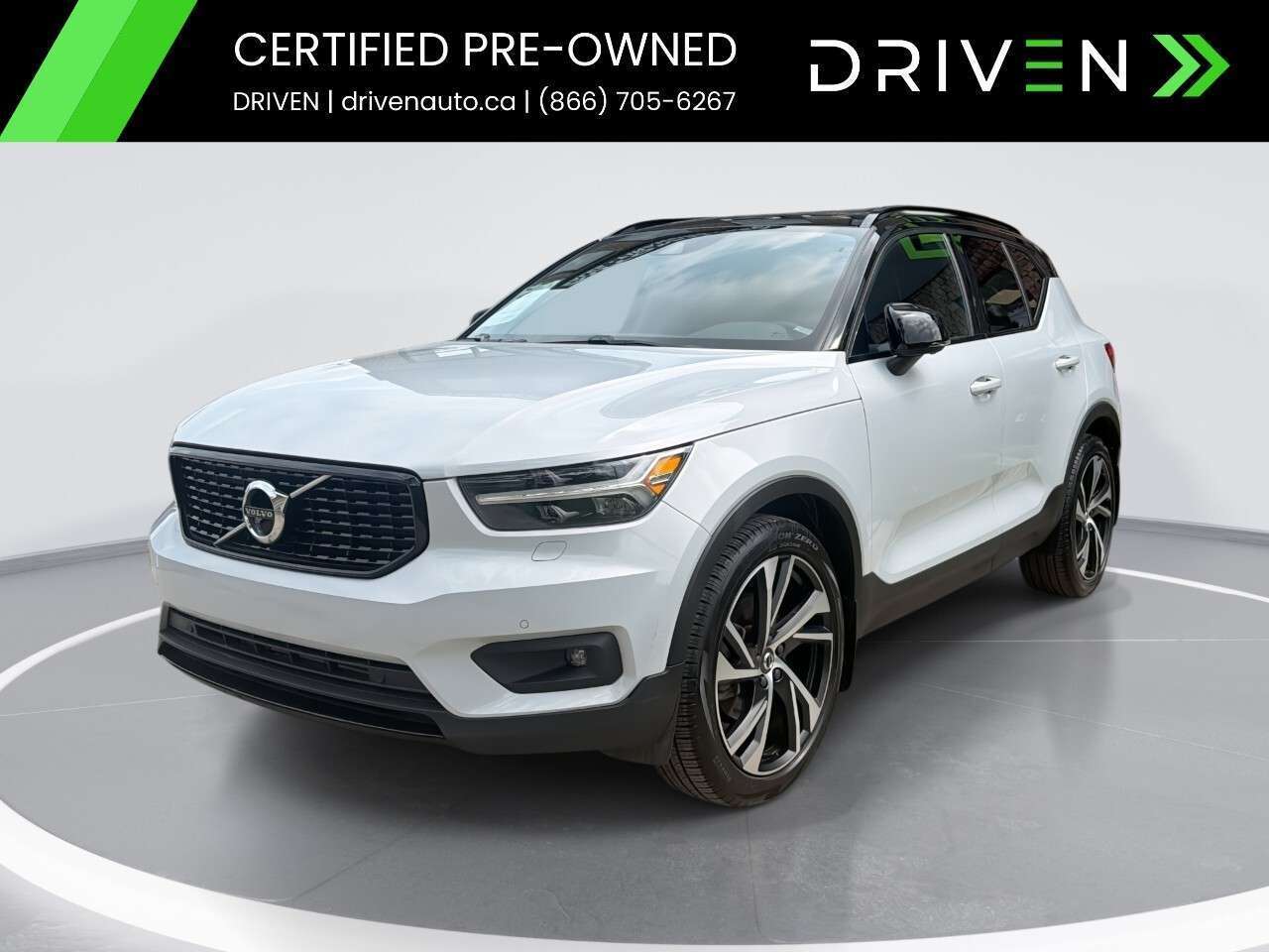 2022 Volvo XC40 T5 AWD R-Design R-DESIGN / T5