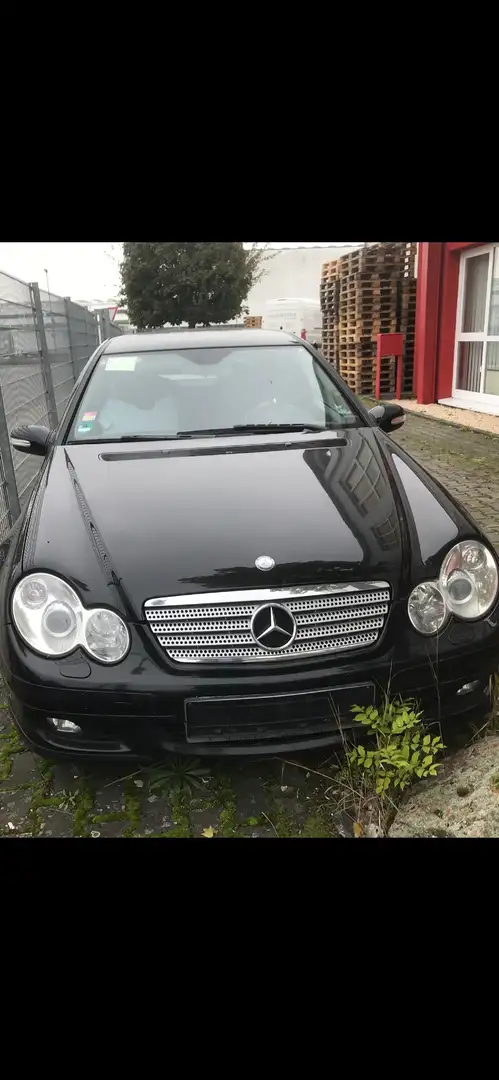 Mercedes-Benz C 220 C 220 CDI Sportcoupe Automatik Sport Edition Schwarz - 2