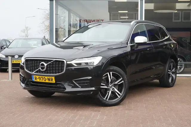 Volvo XC60 2.0 T8 Twin Engine AWD R-Design Automaat | Navigat