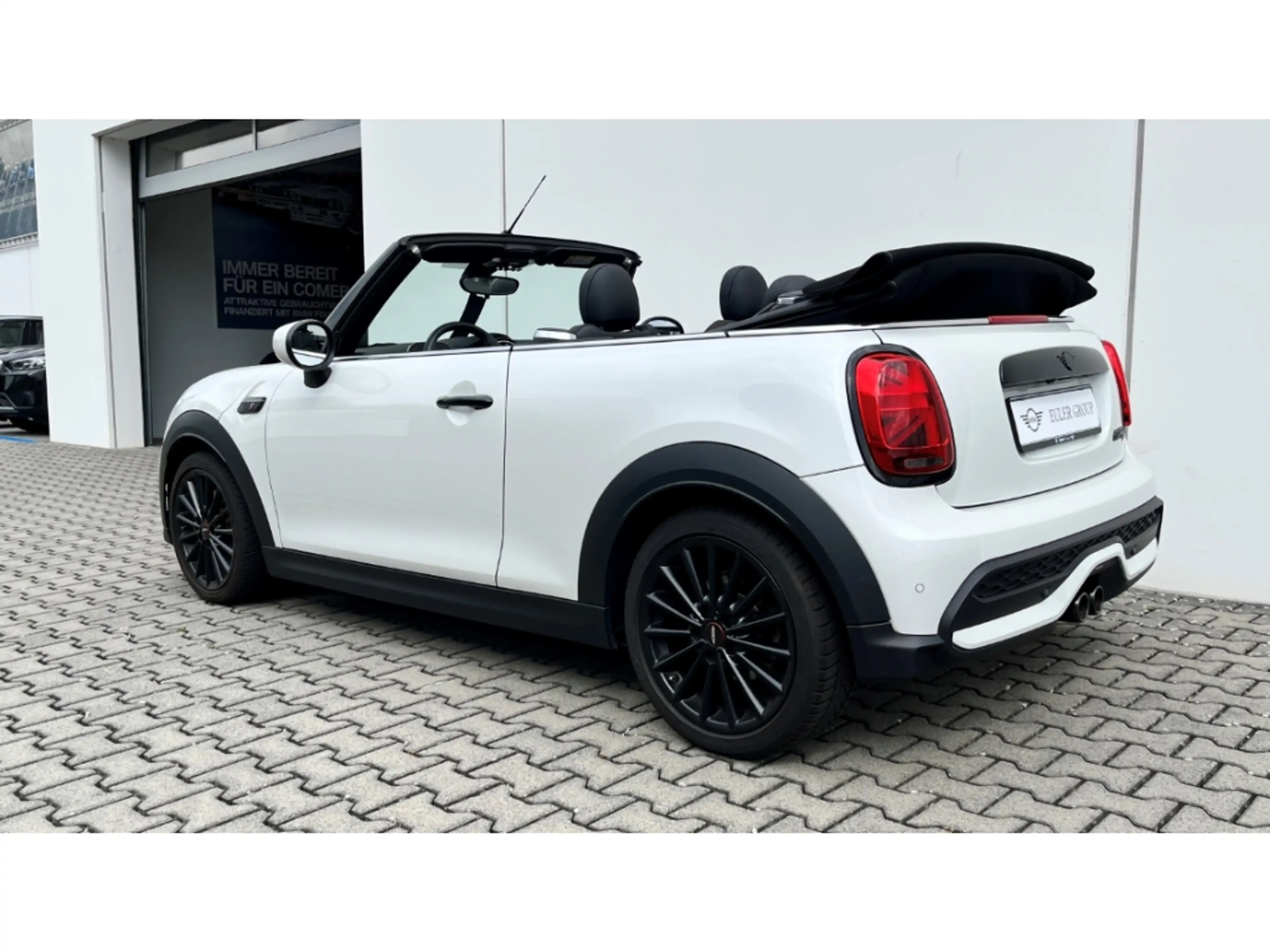 MINI Cooper S Cabrio A El. Verdeck Navi Leder Digitales Cockpit LED Meh — photo 5