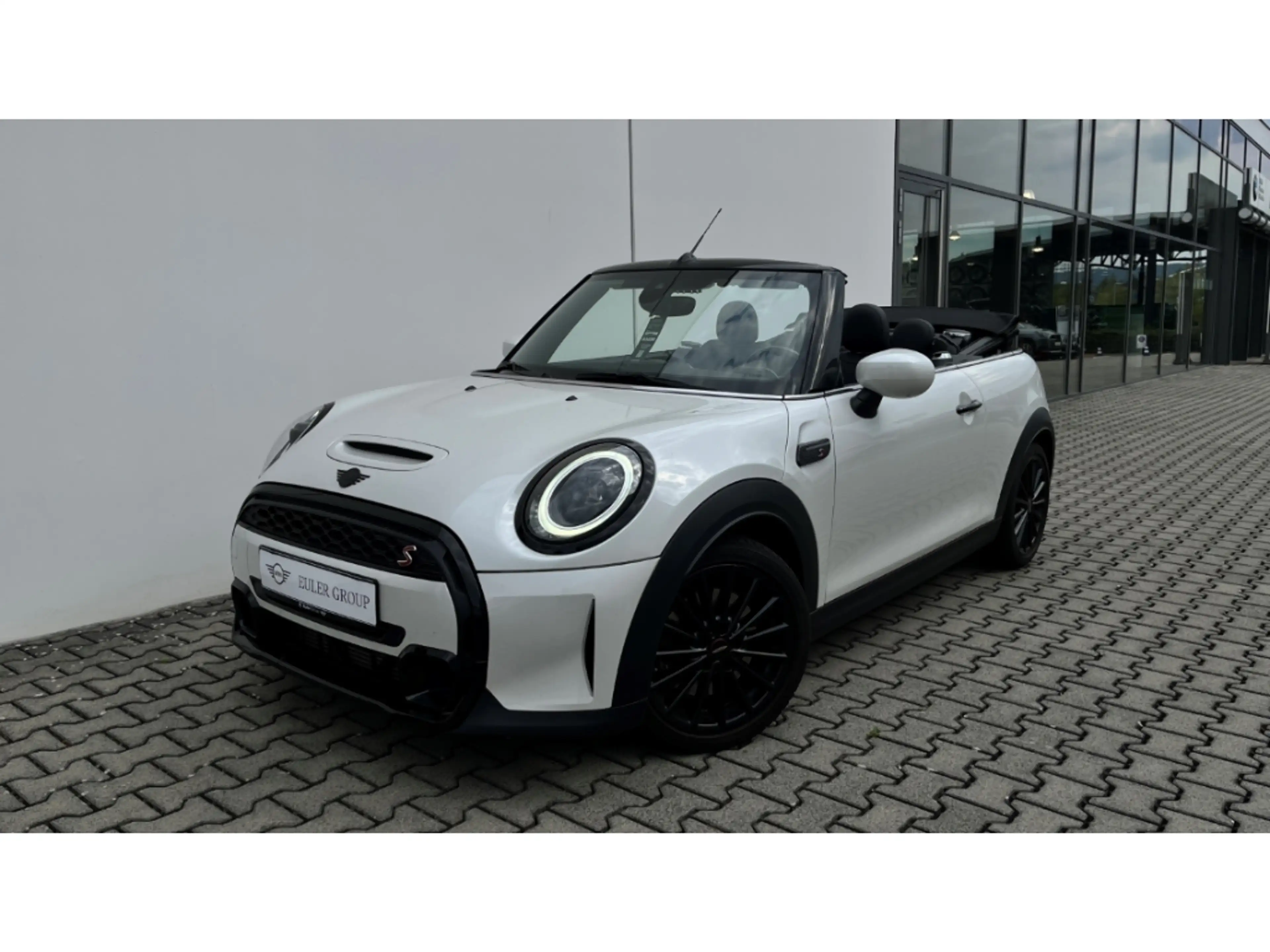 MINI Cooper S Cabrio A El. Verdeck Navi Leder Digitales Cockpit LED Meh — photo 2