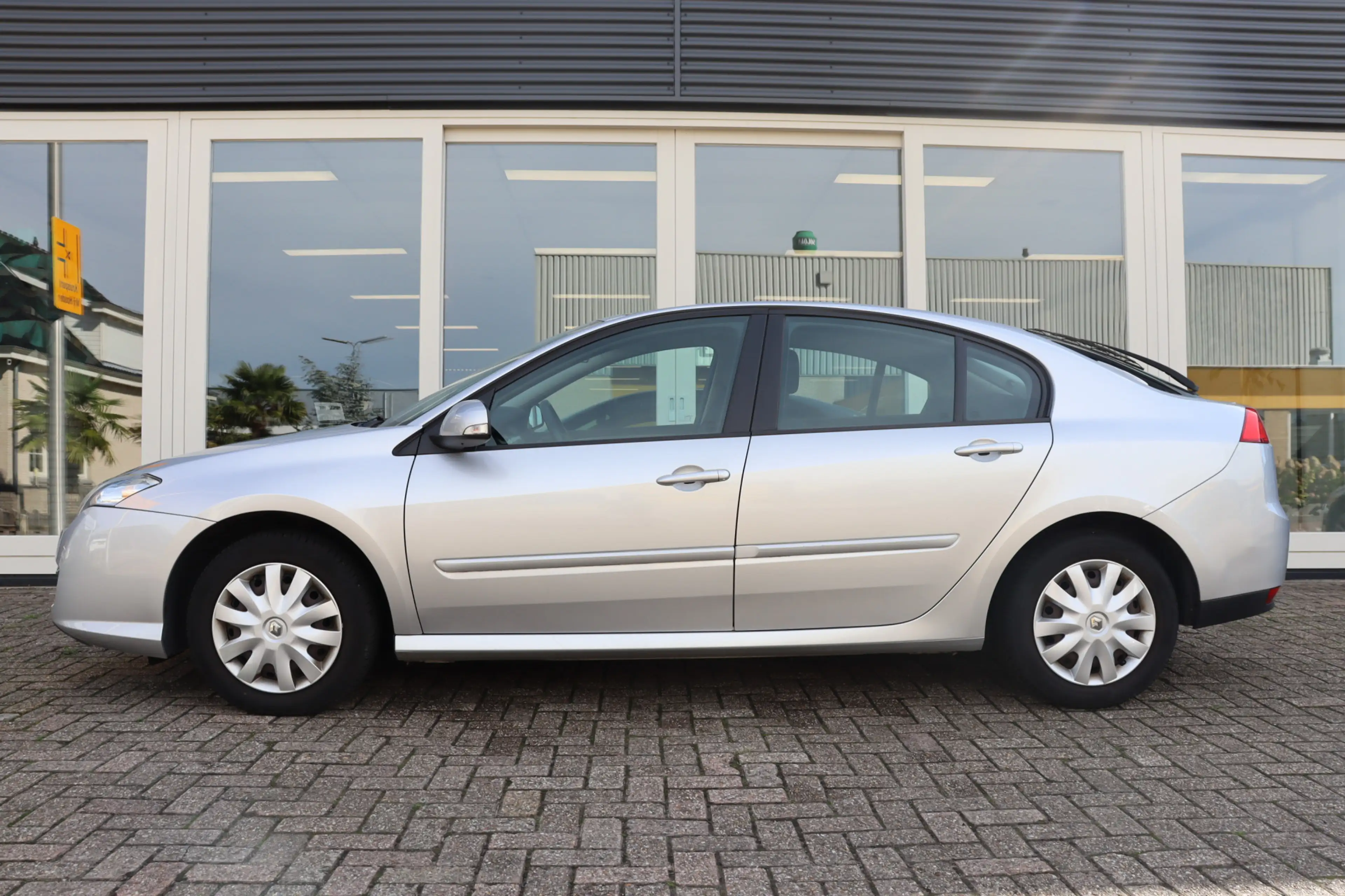 Renault Laguna 1.6 16V Expression, Cruise Control, Airco, PDC A, — photo 8