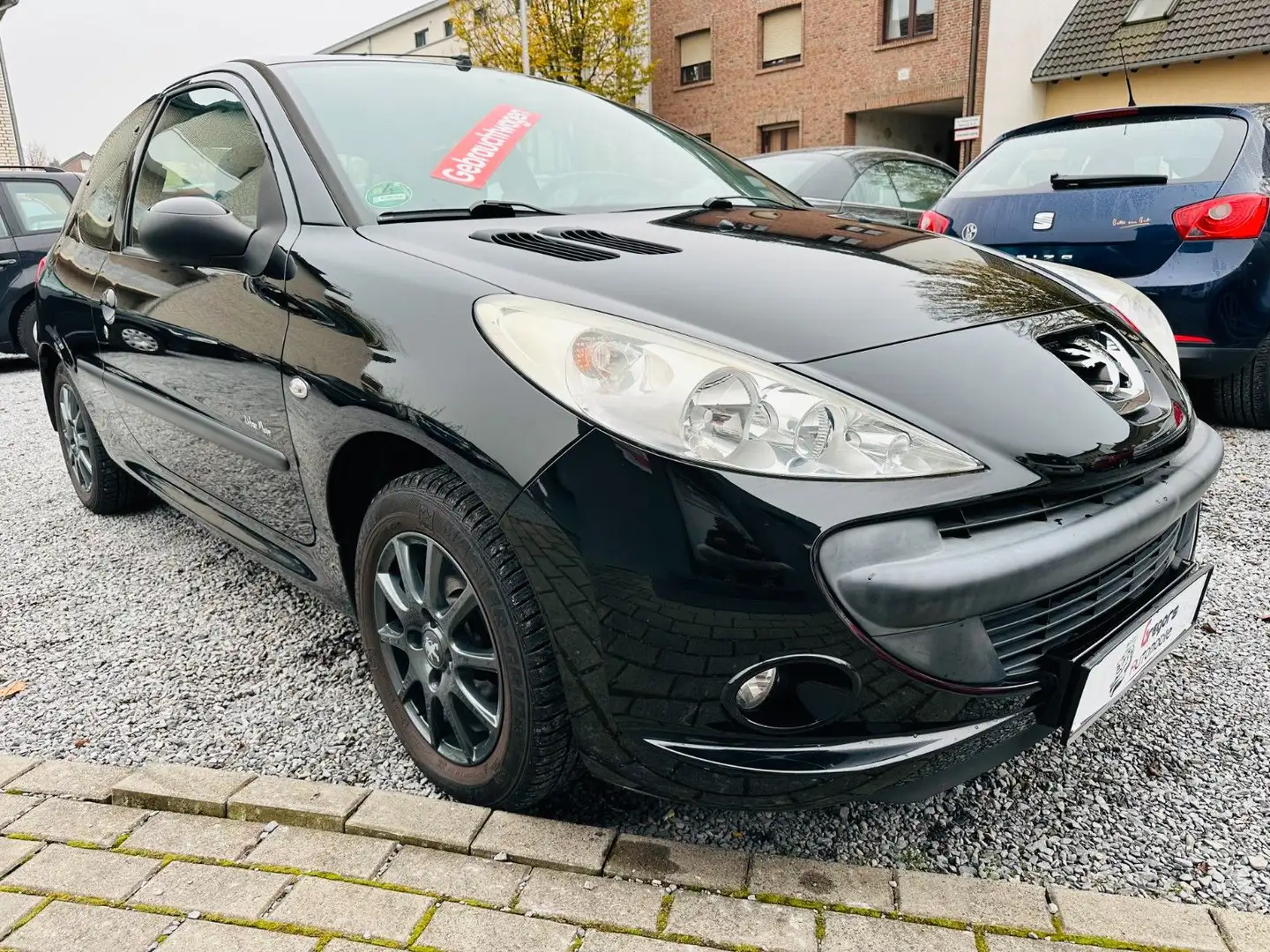 Peugeot 206 + Urban Move Schwarz - 1