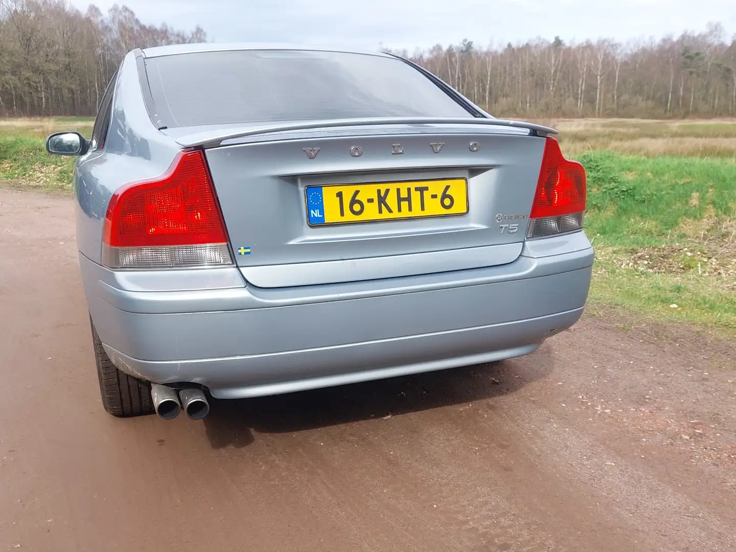 Volvo S60 2.3 T-5 Geartronic Šedá - 2