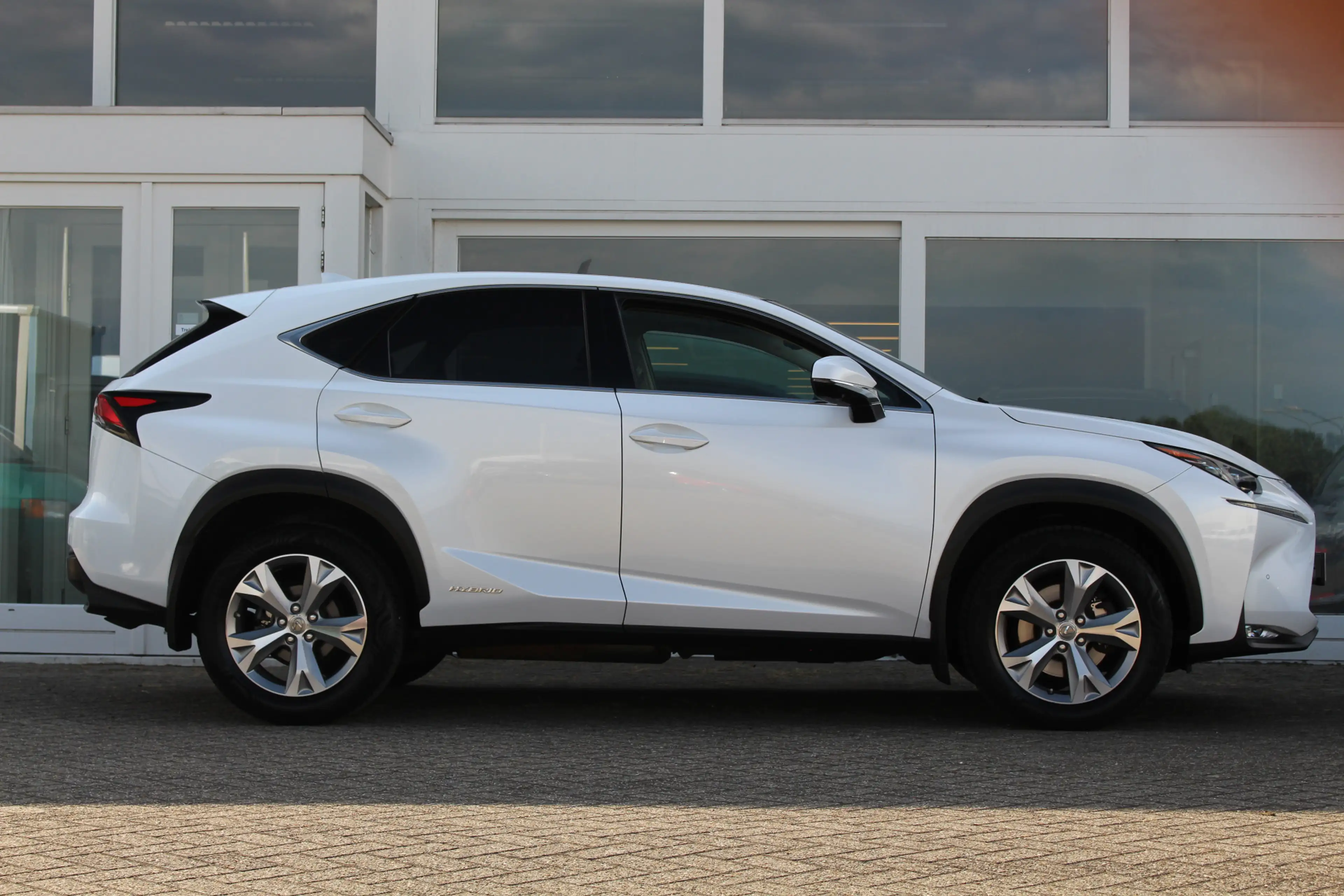 Lexus NX 300h AWD Hybride President Line I Parelwit I Pano I Mar — photo 12