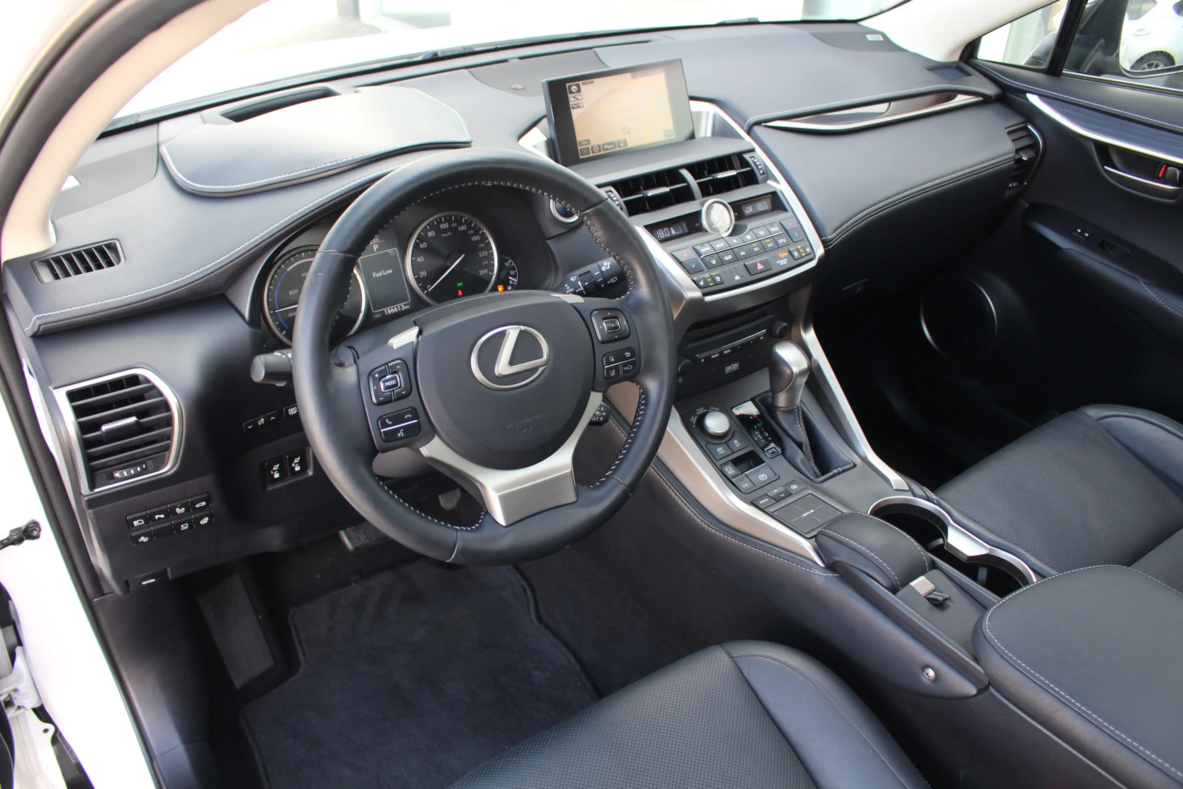 Lexus NX 300h AWD Hybride President Line I Parelwit I Pano I Mar — photo 7