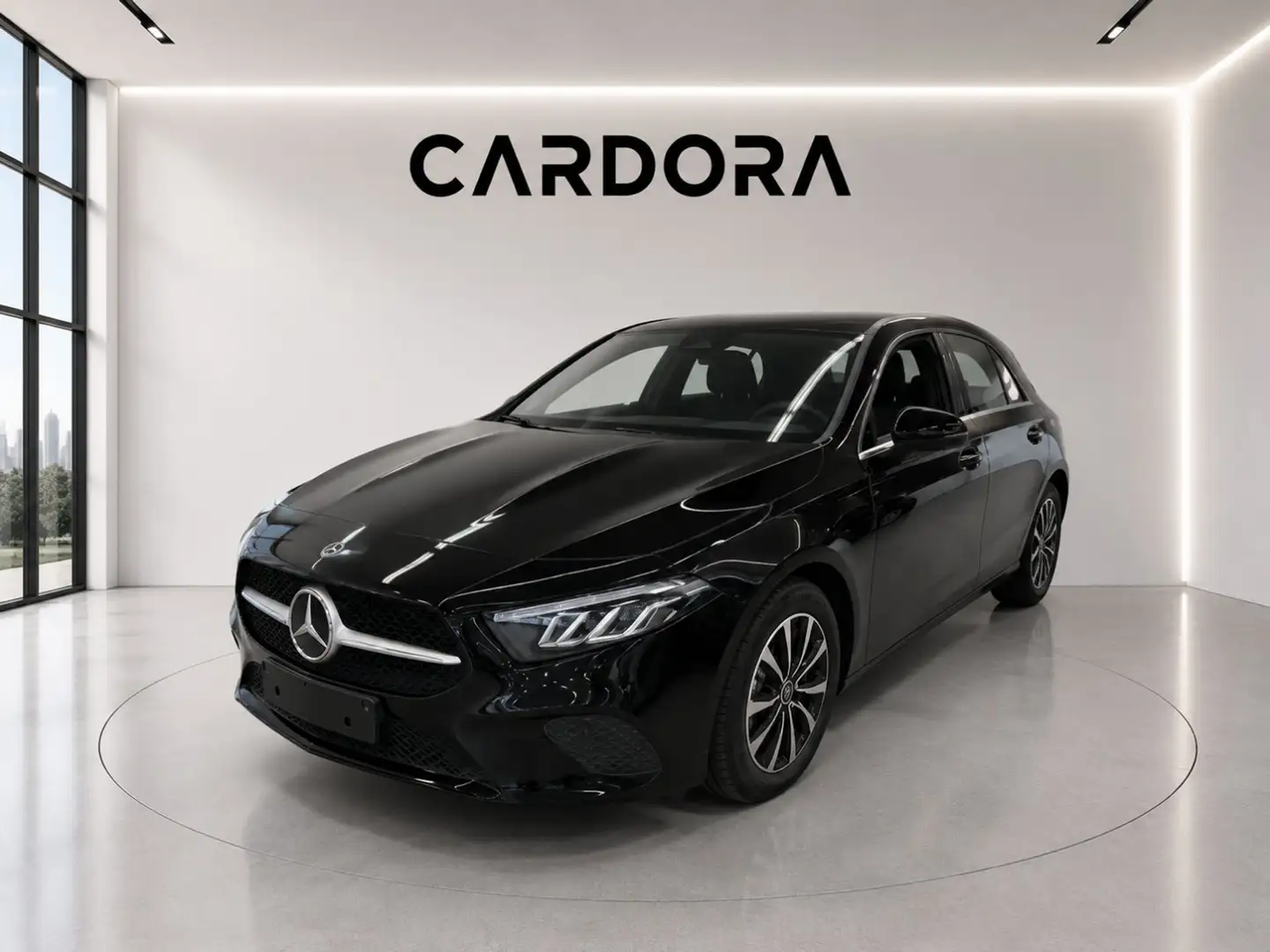 Mercedes-Benz A 180 A-Klasse A 180 d LED*Leder*NAVI*TEMP*PDC Schwarz - 1