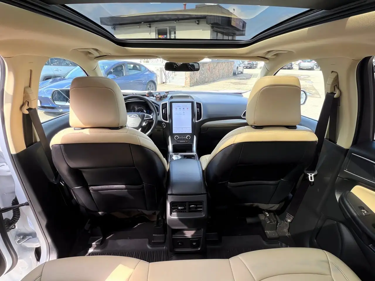 Ford Edge снимка Ford Edge