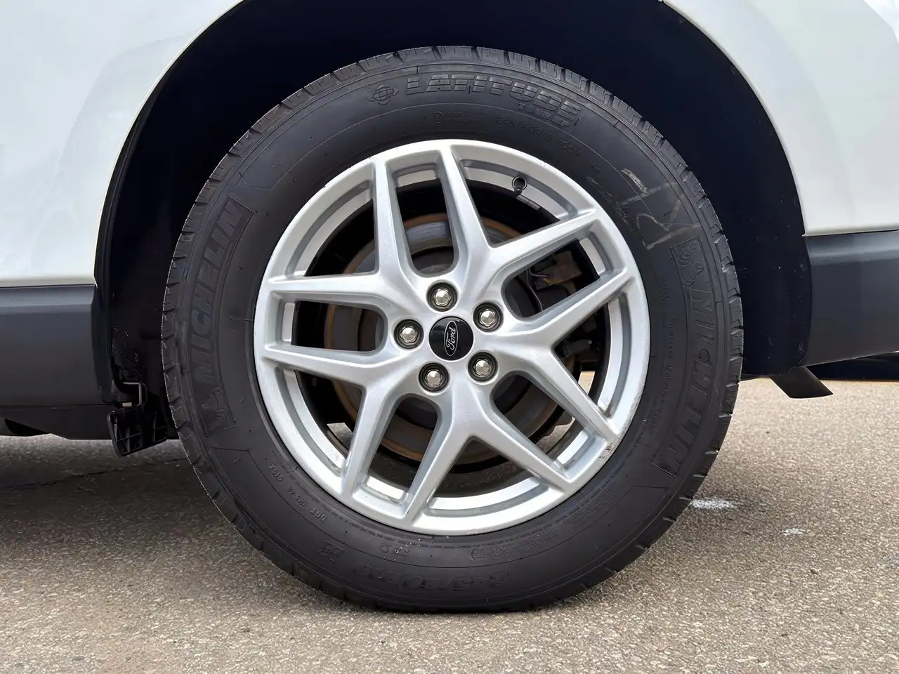 Ford Edge снимка Ford Edge