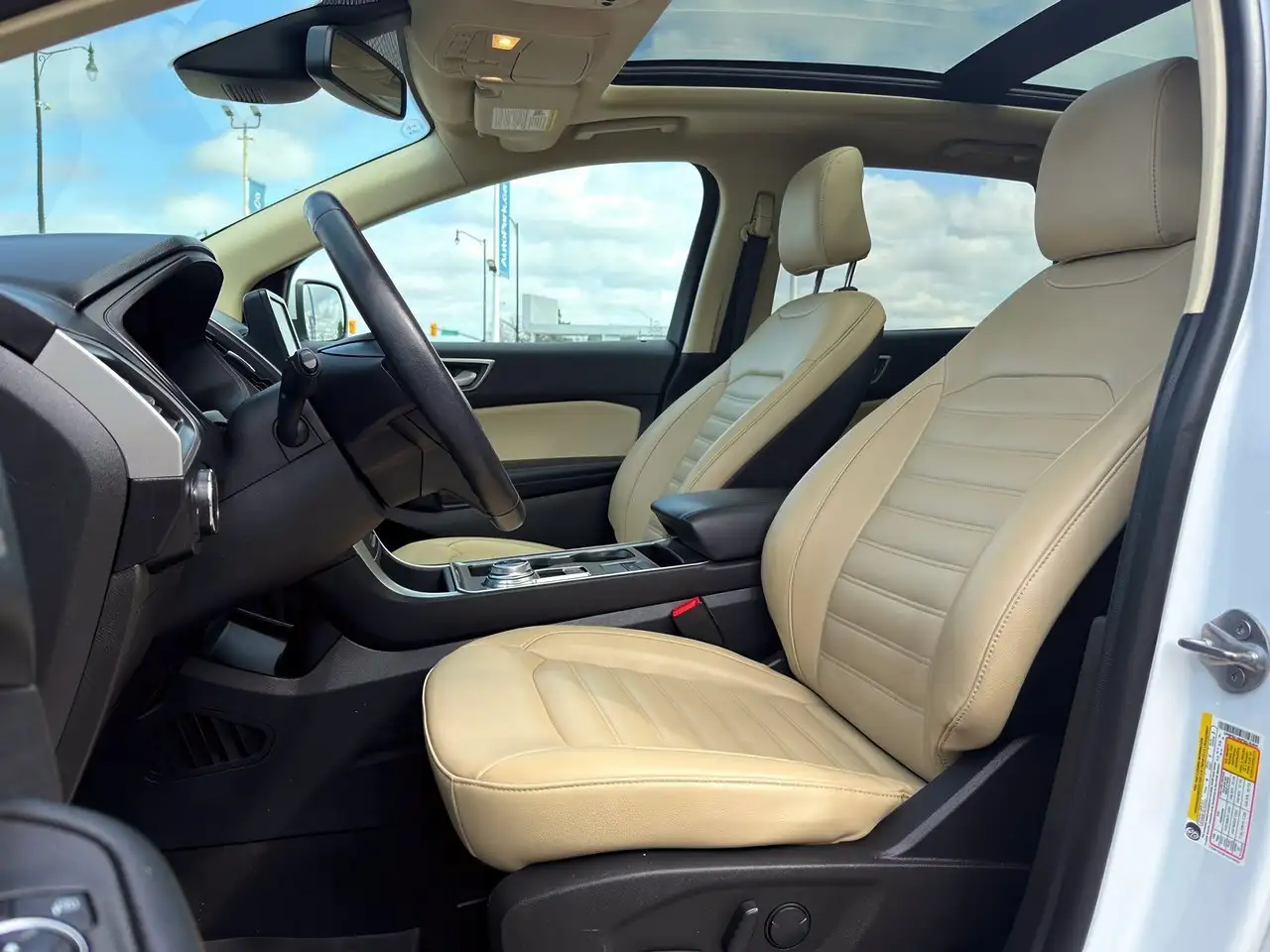 Ford Edge снимка Ford Edge