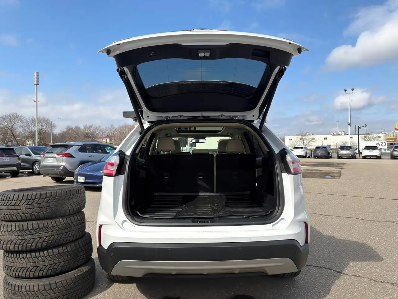 Ford Edge снимка Ford Edge